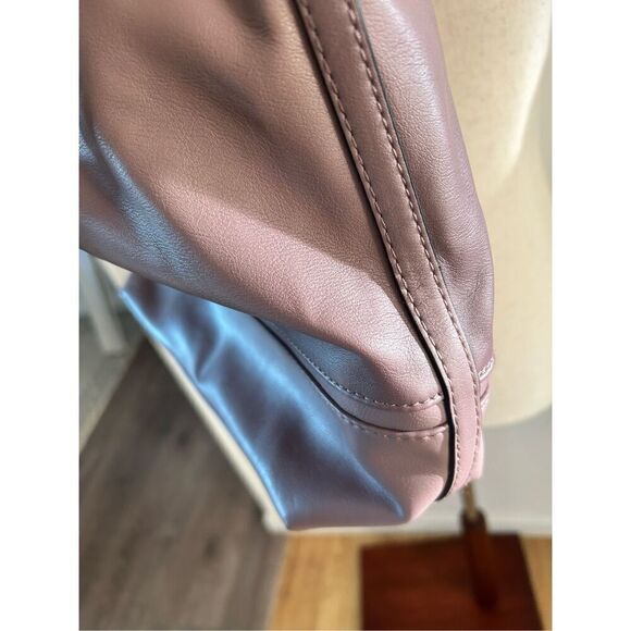 Simply Vera wang purple tote purse bag - Picture 5 of 6